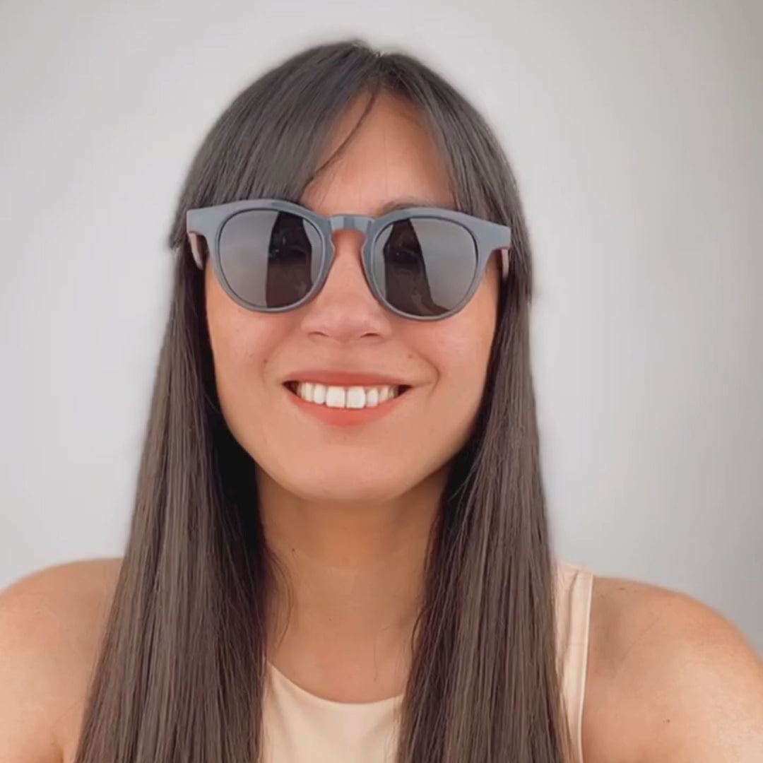 Lentes de Sol Gris/Negro #26